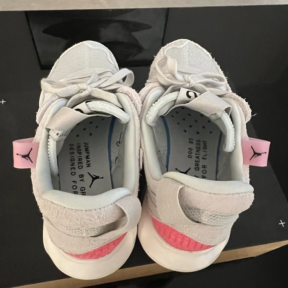 Jordan - Picture 4 of 6